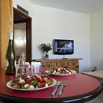 Dona Rosa 2* بلايا ديل إنغلز
